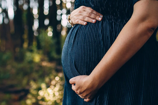 一岁借卵宝宝能否品尝酸奶的探索 一岁借卵宝宝能否品尝酸奶的探索