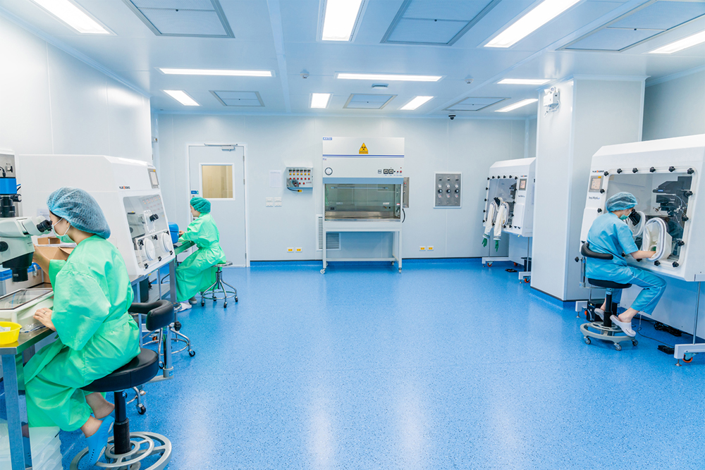 供卵孕妇感冒嗓子疼，如何妥善应对与护理